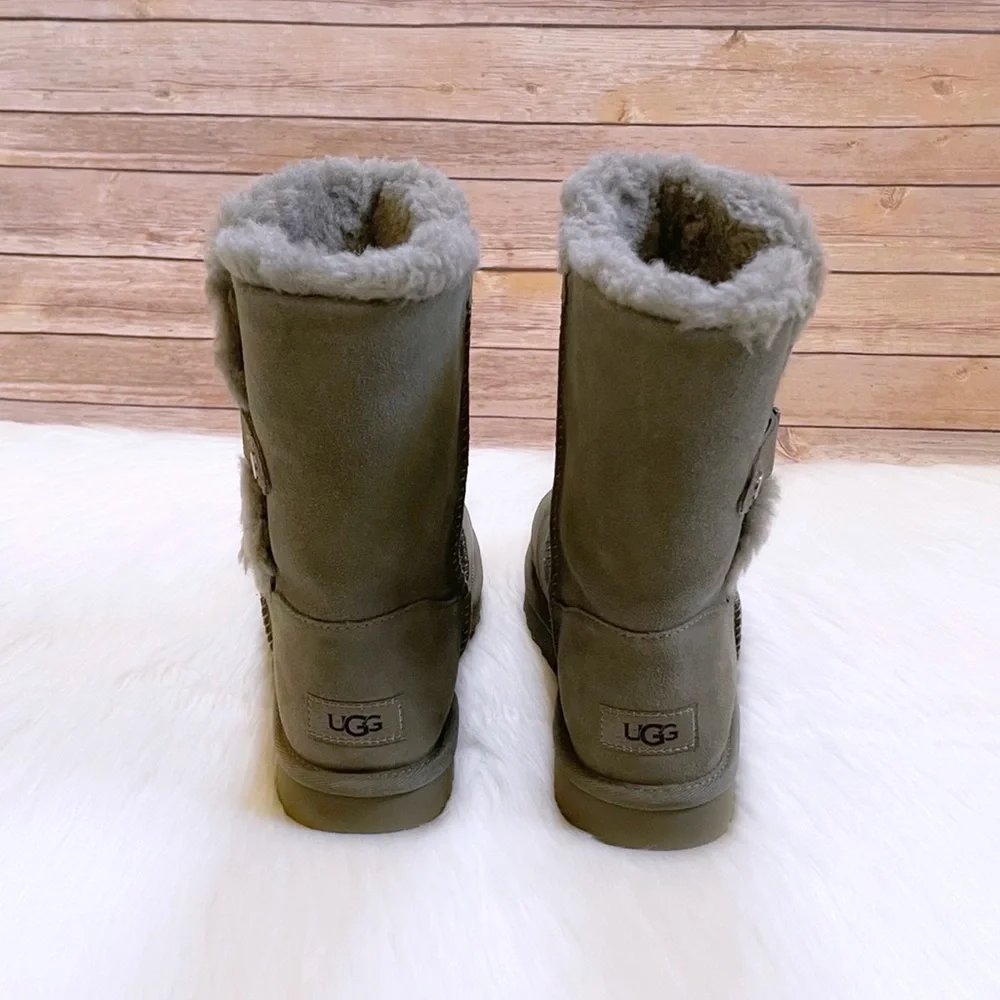 UGG Bailey UGG Metal Graphic Burnt Olive Suede Boots - Picture 7 of 10